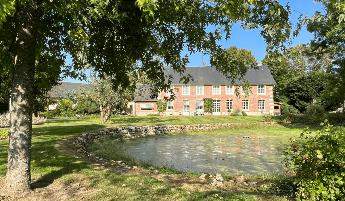 Accueil au Manoir de Corny